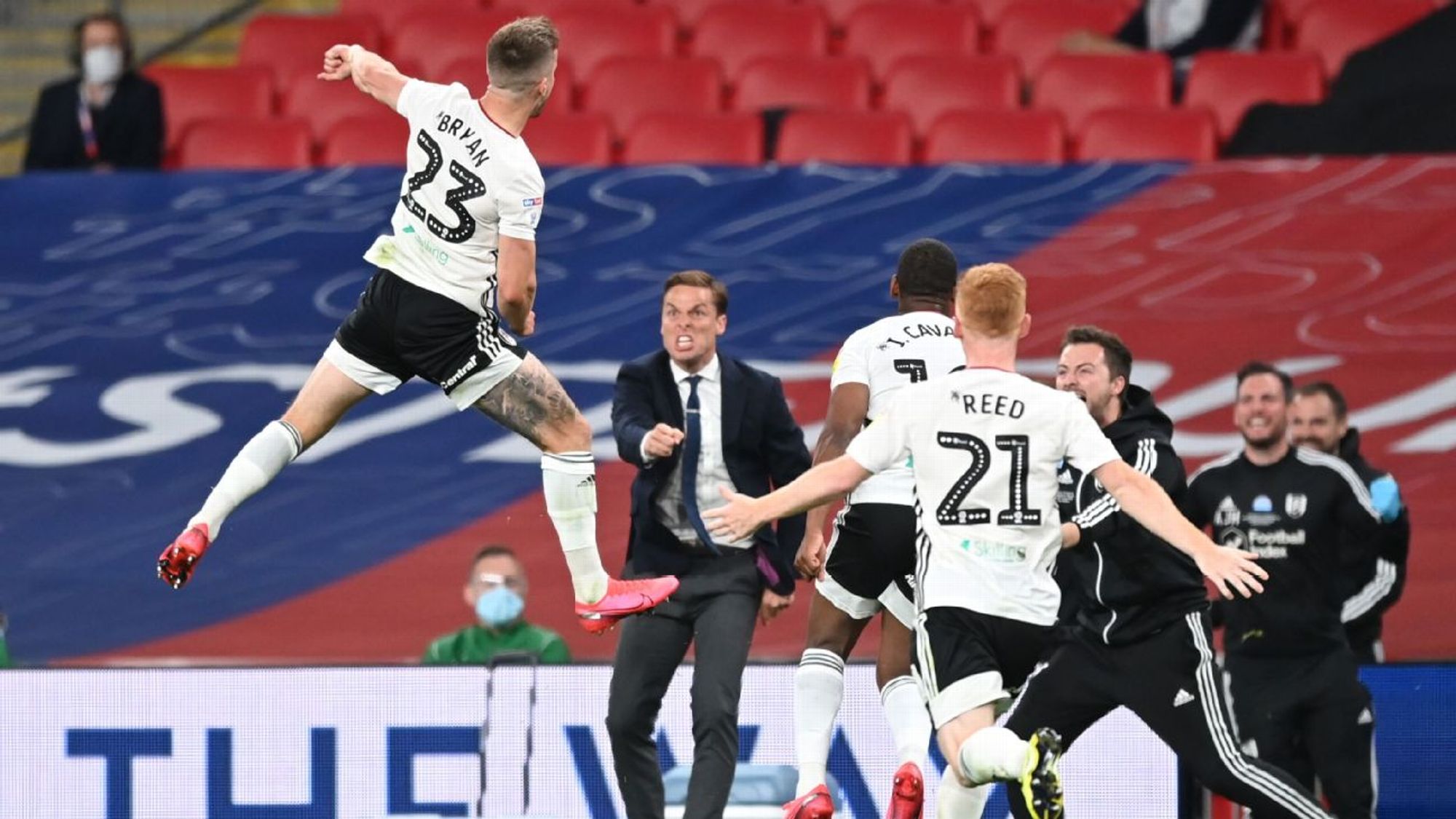 鲍威尔的加 鲍威尔的加